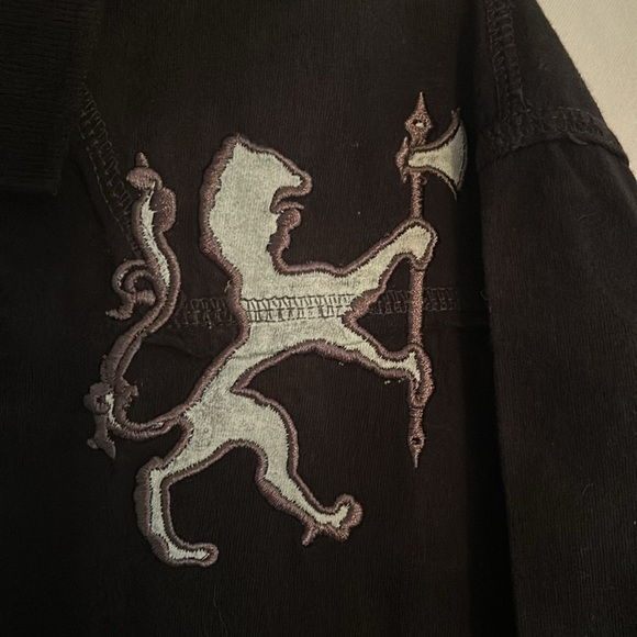 GUESS Black Silver Embroidered Lion Men's XXL Short Sleeve Cotton Shirt 2X - Picture 3 of 4